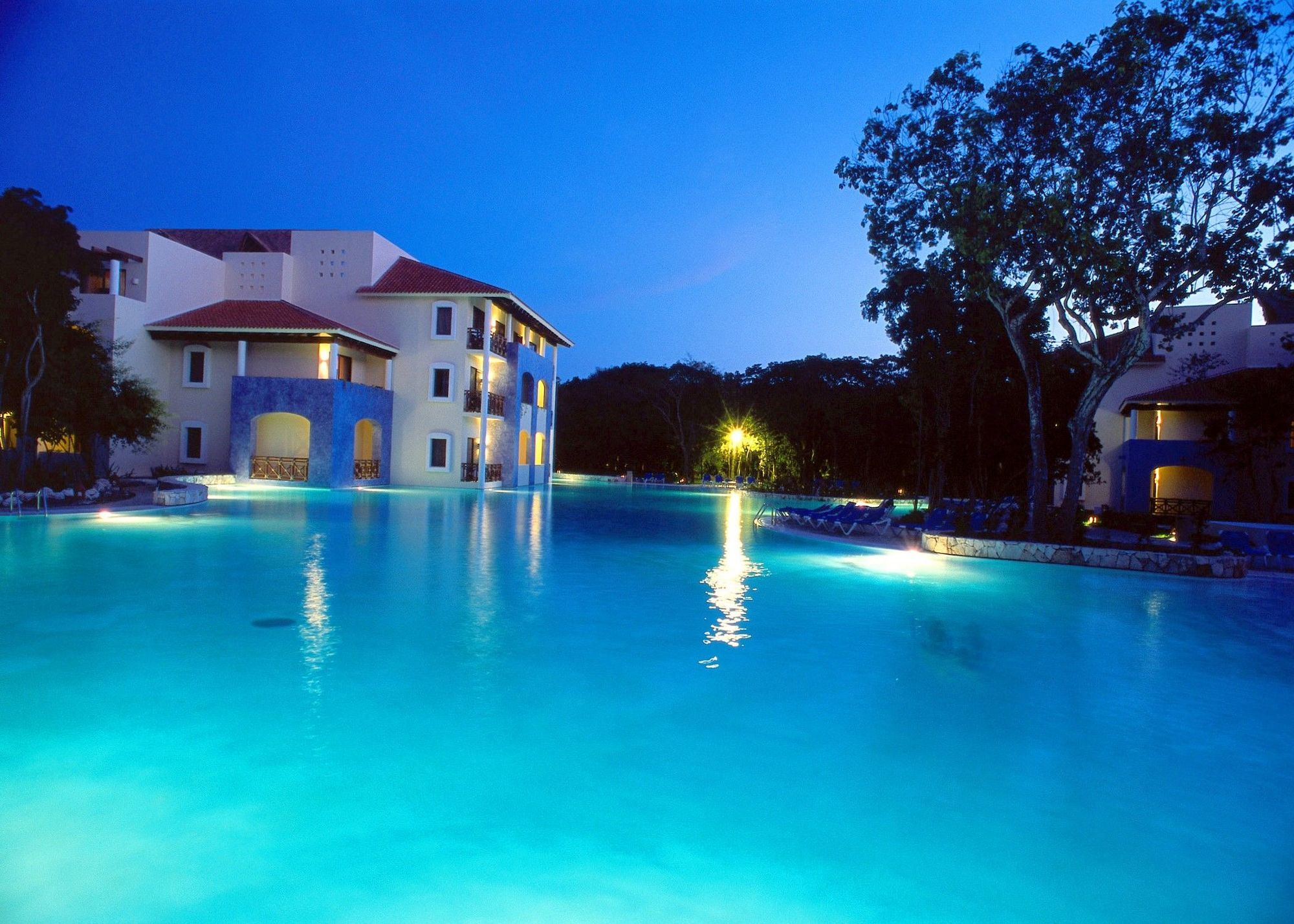Occidental Grand Xcaret All Inclusive Hotel Los Dos Compadres Exteriör bild